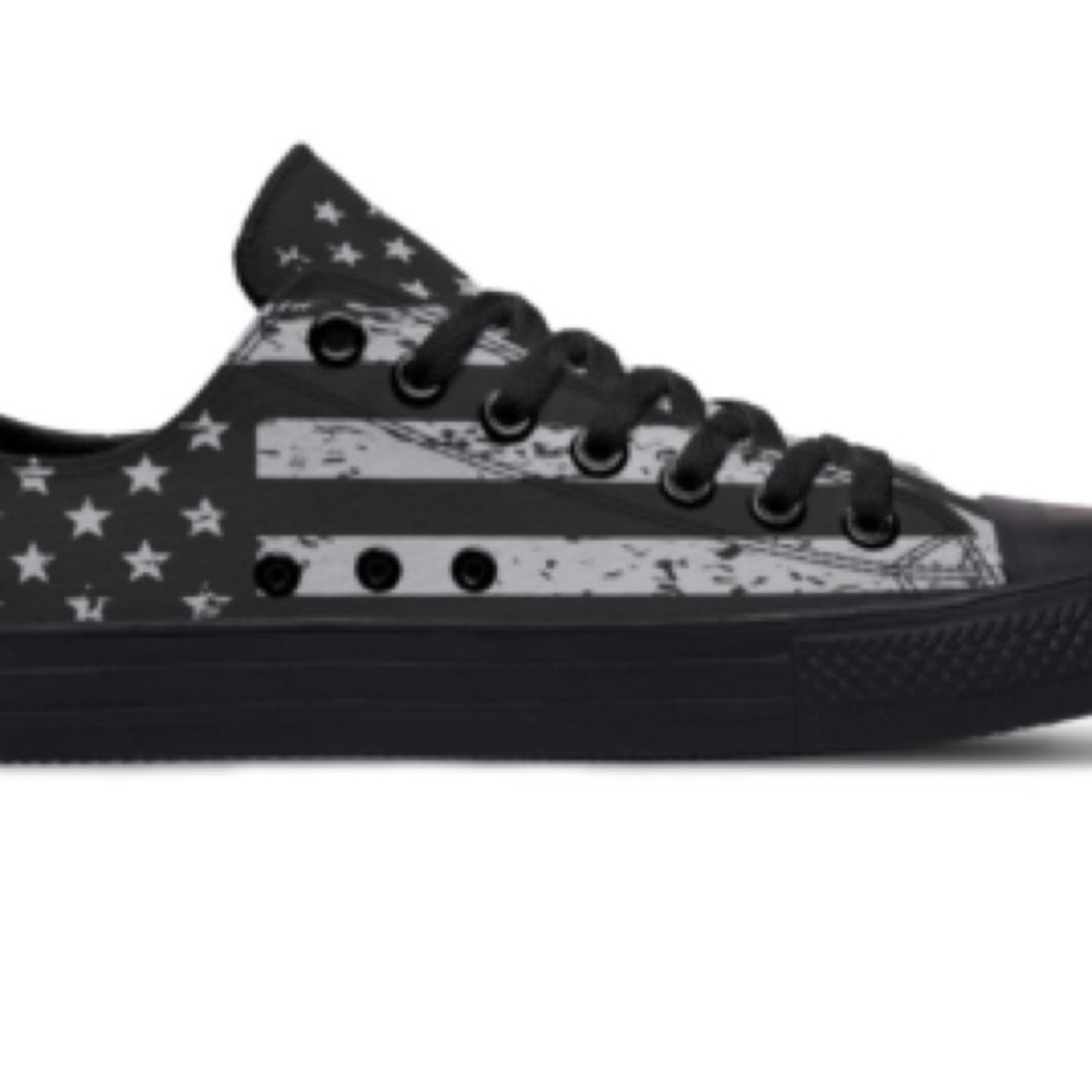 RAAD SHOP Vintage Grey And Black Flag Shoes Mens 10, Women’s 11.5